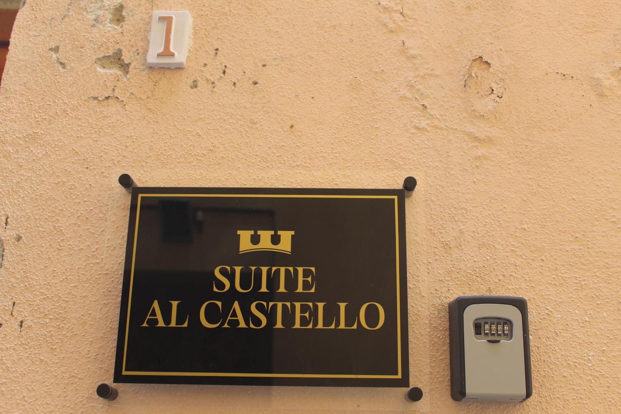 Suite Al Castello Сассарі Екстер'єр фото